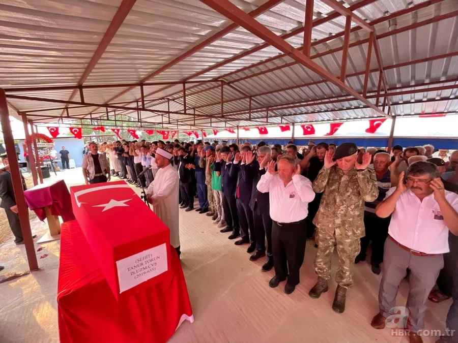 Şehit İstihkam Uzman Çavuş Taner Torun'un cenazesi Osmaniye'de defnedildi 4