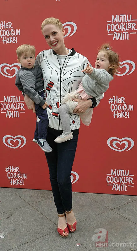 Arka Sokaklar dizisinin Hüsnü Çoban'ı Özgür Ozan çocuklarıyla hayrete düşürdü 22