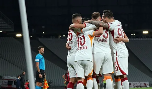 galatasaray-besiktas-maci-biletleri-ne-zaman-satisa-cikacak-2022-gs-bjk-derbisi-ne-zaman-saat-kacta-1667205349591.jpg Galatasaray Beşiktaş maçı biletleri ne zaman satışa çıkacak? 2022 GS BJK derbisi ne zaman, saat kaçta? - 2