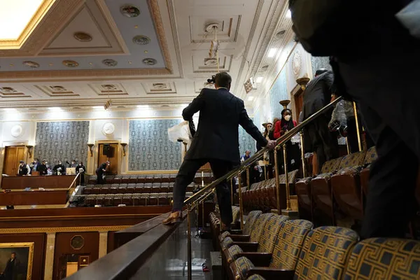 ABD’deki Kongre baskınına dünya basınından ve ülkelerden tepki