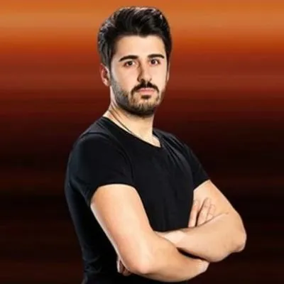 Survivor yarışmacısı Tayfun Erdoğan’ın babası Emrah ile ilgili sözleri yürek yaktı!