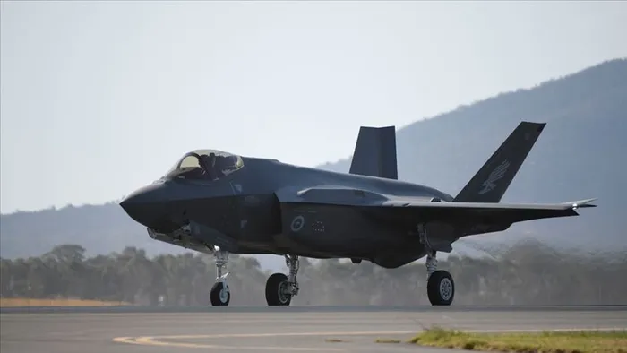israil-f-35leri-icin-flas-iddia-irani-vurup-donebilecek-sekilde-gelistirdi-1654703847896.jpg İsrail F-35'leri için flaş iddia: İran'ı vurup... - 3