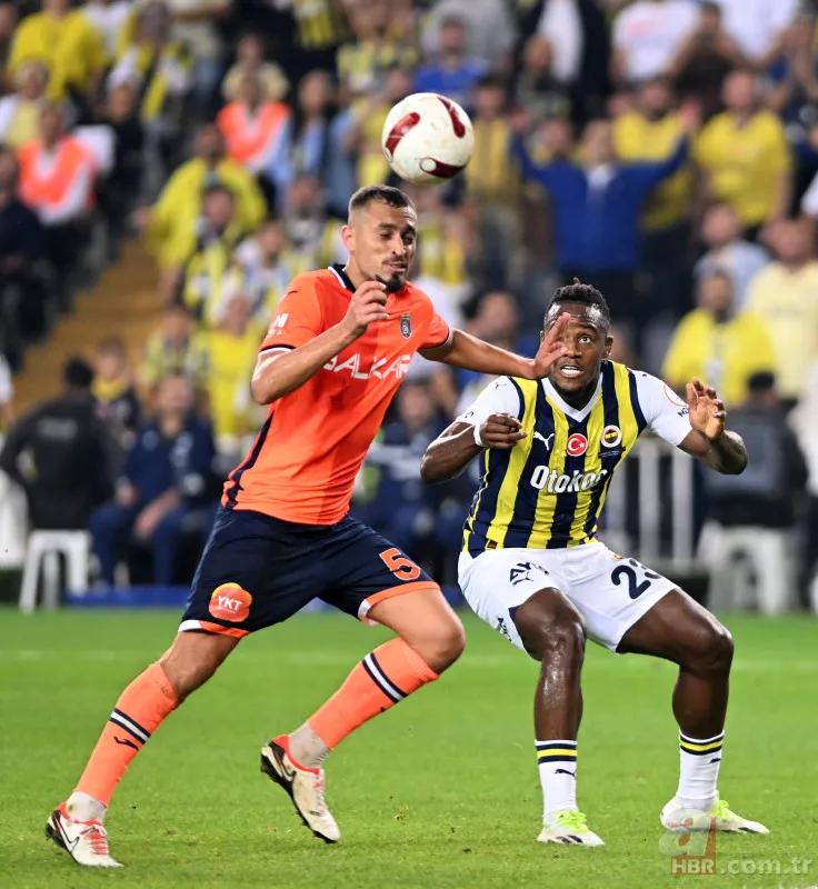 43 maç, 23 gol, 4 asist! İngiliz ekibi milyon dolarlık yıldız için Ali Koç'un kapısına dayandı! Fenerbahçe'nin yıldızını istiyorlar 6