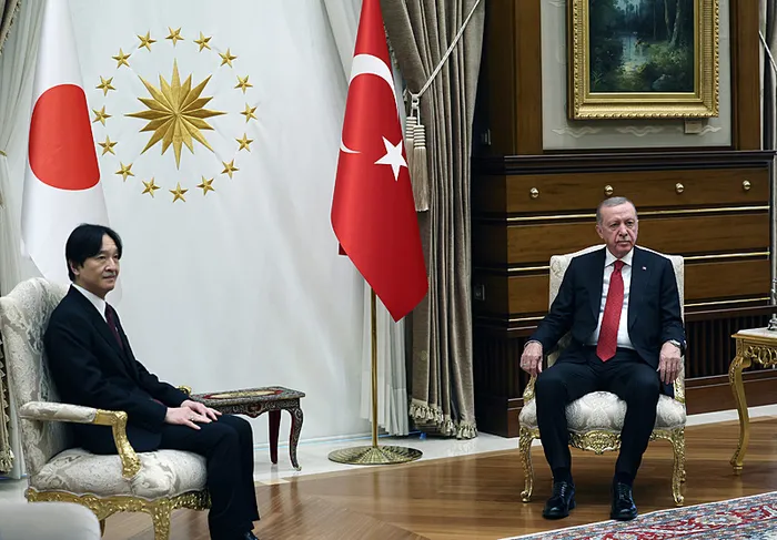 baskan-erdogan-japonya-altes-veliaht-prens-fumihitoyu-kabul-etti-1733320118151.jpg Başkan Erdoğan Japonya Altes Veliaht Prens Fumihito’yu kabul etti - 1