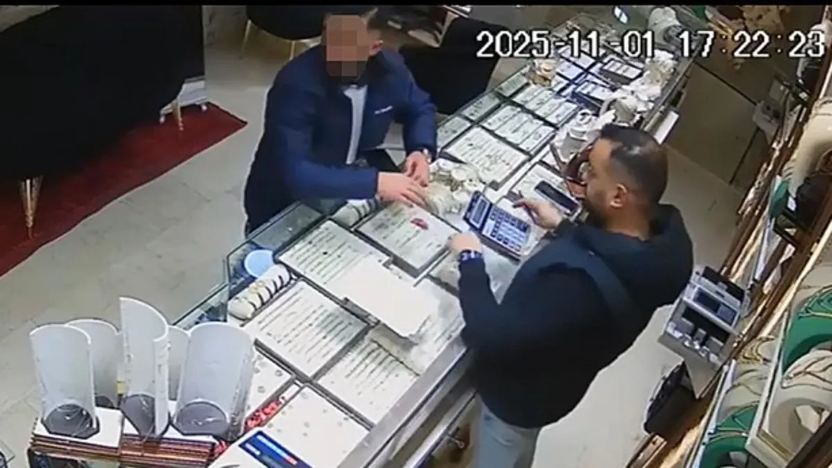 Kuyumculara sahte altın satan aile yakalandı! Üzerlerinden bakın ne çıktı