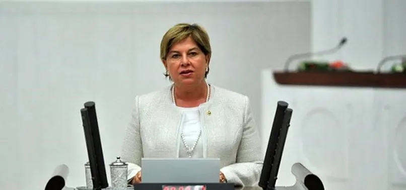 CHP’li Elif Doğan istifa etmiyor