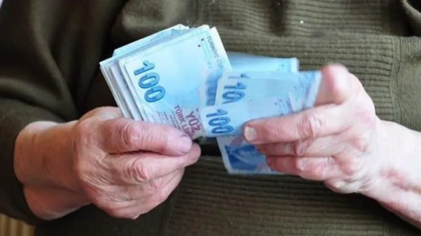 Emekliye yeni maaş hesabı! Ne zaman emekli olmak avantajlı?
