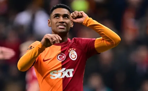 galatasaraya-tete-piyangosu-2-ekipten-resmi-teklif-geldi-1707140369430.jpg Galatasaray'a Tete piyangosu! 2 ekipten resmi teklif geldi... - 1