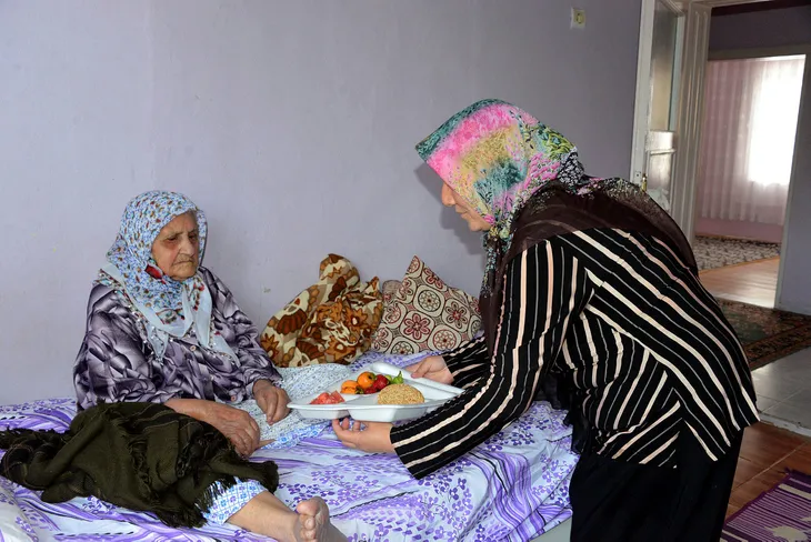 1590051537960.jpg Kayıtlara geçti! 126 yaşındaki kadın koronavirüsü yendi - 2
