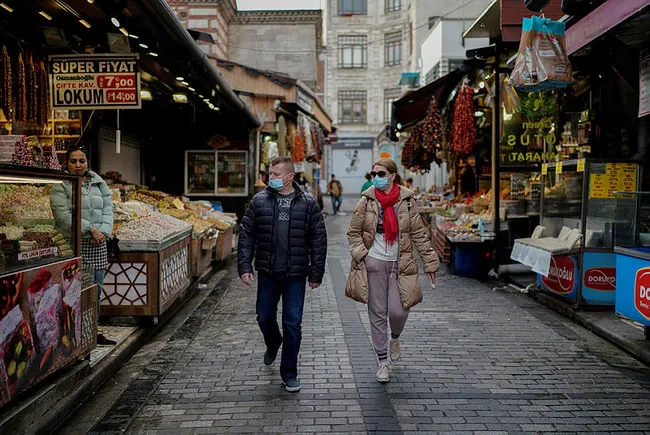 Bilim Kurulu üyesi İlhan: Aşılamaya bağlı olarak kısıtlamalar 15 Şubat gibi kaldırılabilir - 1
