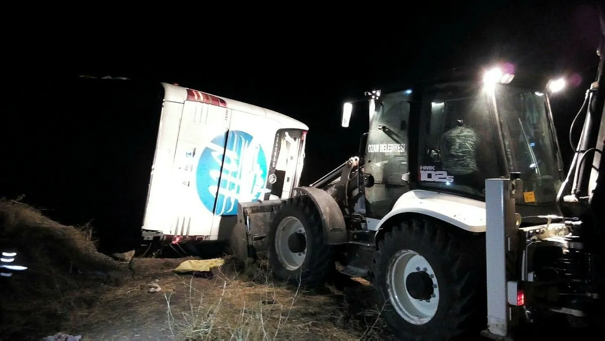 Yozgat Ta Yolcu Otobusu Devrildi 3 Olu A Haber En Son Haberler