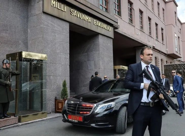 Bakan Işık’a ’milli silahlı’ koruma