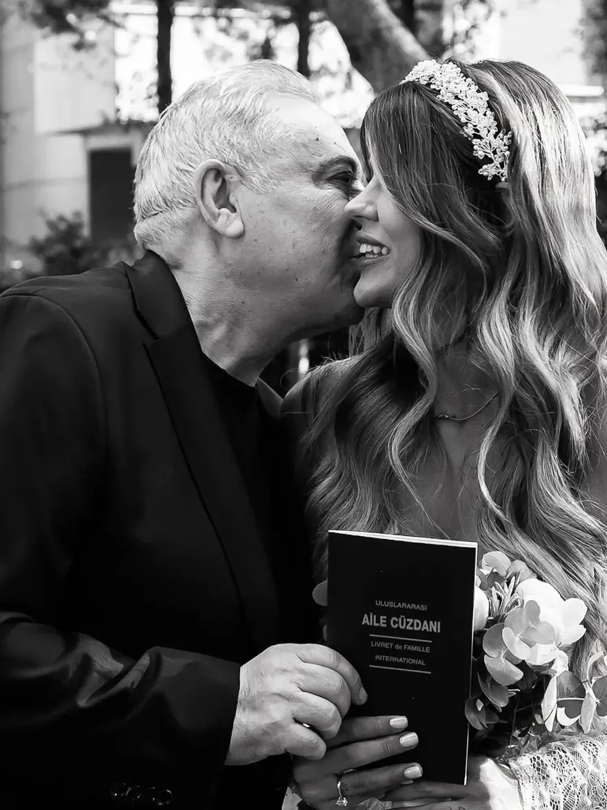 Gülseren Ceylan kendisinden 3 yaş büyük Yasmin Erbil'i kızı ilan etti!