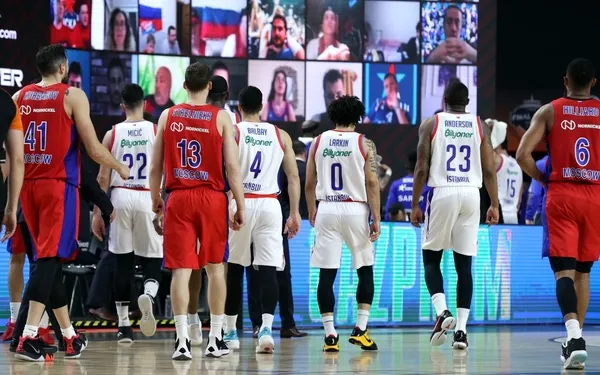 THY Avrupa Ligi Dörtlü Final ilk maçında Anadolu Efes yükseldi - 7