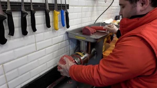 Fahiş fiyattan satılan kırmızı ette spekülasyon iddiası!