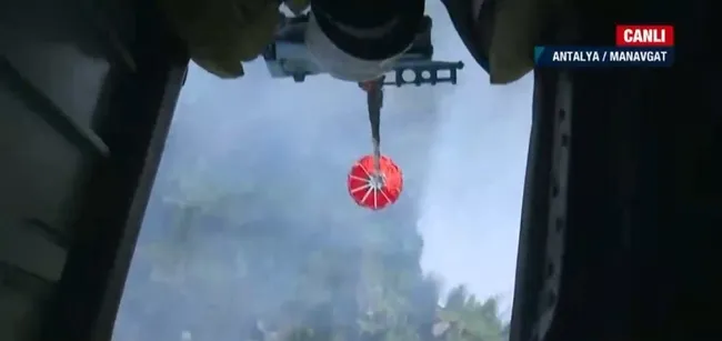 A Haber yangın söndürme helikopterinde! Çalışmalar günün ilk ışıklarıyla başladı