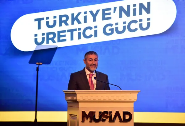 Son dakika: Hazine ve Maliye Bakanı Nureddin Nebati'den zincir marketlere çağrı: Sizler de gelin elinizi taşın altına koyun - 2