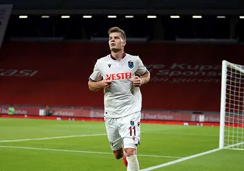 Sörloth sezonu 33 golle tamamladı