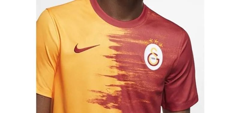 Iste Galatasaray In Yeni Sezon Formalari