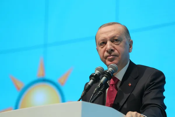 son-dakika-baskan-erdogandan-ramazan-bayrami-mesaji-1651392835087.jpg Son dakika: Başkan Erdoğan'dan Ramazan Bayramı mesajı - 1