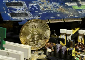 Bitcoin 19 bin doları aştı