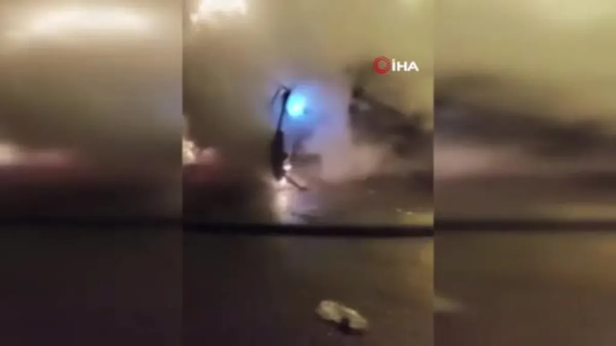 Kahramanmaraş'ta otomobil yangını kamerada
