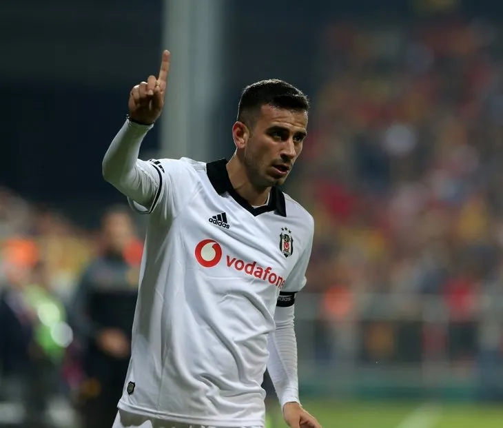 Beşiktaş fark yedi Oğuzhan sabaha kadar eğlendi