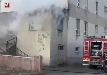 Karayazı’da korkutan yangın kamerada