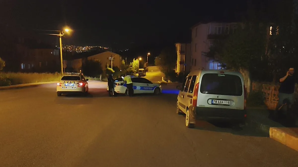Karabük’te ehliyetsiz sürücü polisten kaçtıı: 41 bin TL ceza!