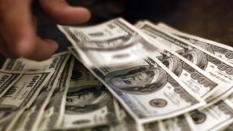 Sosyal medyada ’dolar’ oyununa dikkat!