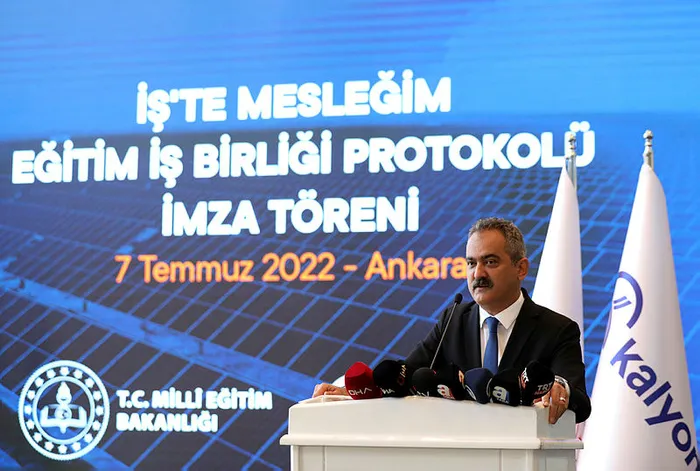 Milli Eğitim Bakanlığı ile Kalyon PV arasında iş birliği protokolü! Bakan Özer ve Haluk Kalyoncu'dan önemli mesajlar - 3