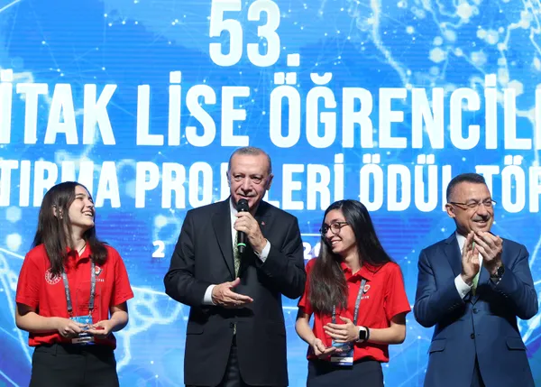 Son dakika: Başkan Erdoğan'dan Lise Öğrencileri Araştırma Projeleri Final Yarışması ve Ödül Töreni'nde önemli açıklamalar - 3