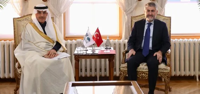 Son dakika: Hazine ve Maliye Bakanı Nureddin Nebati, İslam Kalkınma Bankası Başkanı Muhammed Al Jasser ve BAE’li mevkidaşı ile görüştü