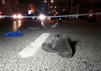 Yaya geçidinde facia! Yürek burkan kare...