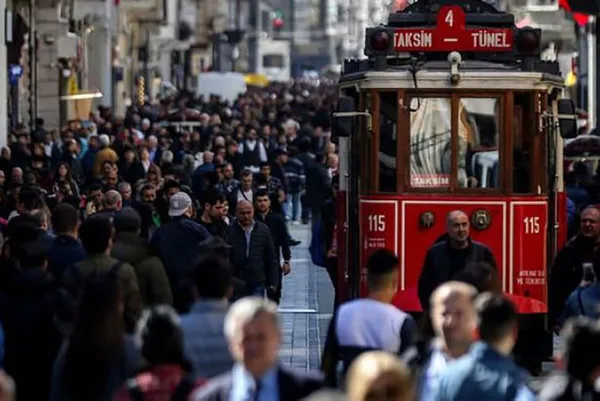 AK Parti'den muhaliflerin cılız iddialarını çürüten anket! Gençlerin yüzde 70'inden gururlandıran yanıt - 4