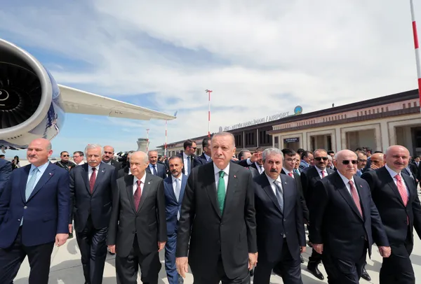 Başkan Erdoğan Rize-Artvin Havalimanı'nı uçağın kokpitinden inceledi - 1