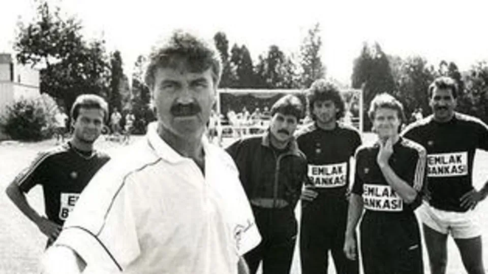 Türk futbol tarihinden inanılmaz kareler