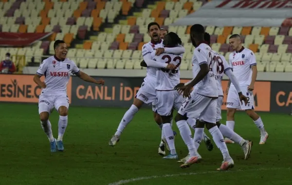 Trabzonspor zirve yarışına ortak oldu yerel medya İstanbul'a mesaj verdi - 2