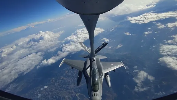 MSB paylaştı! Muharip ve destek uçaklarının eğitim görüntüleri