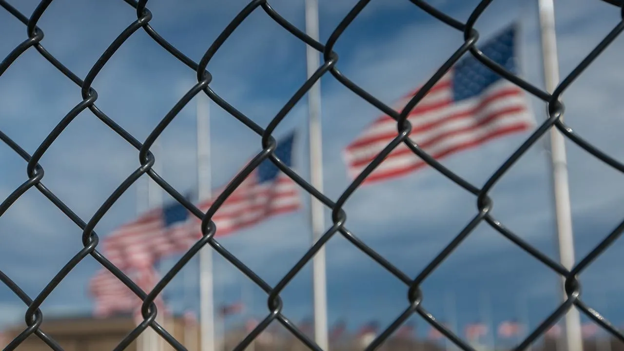 Irak ve Suriye’deki 3 ABD üssüne saldırı