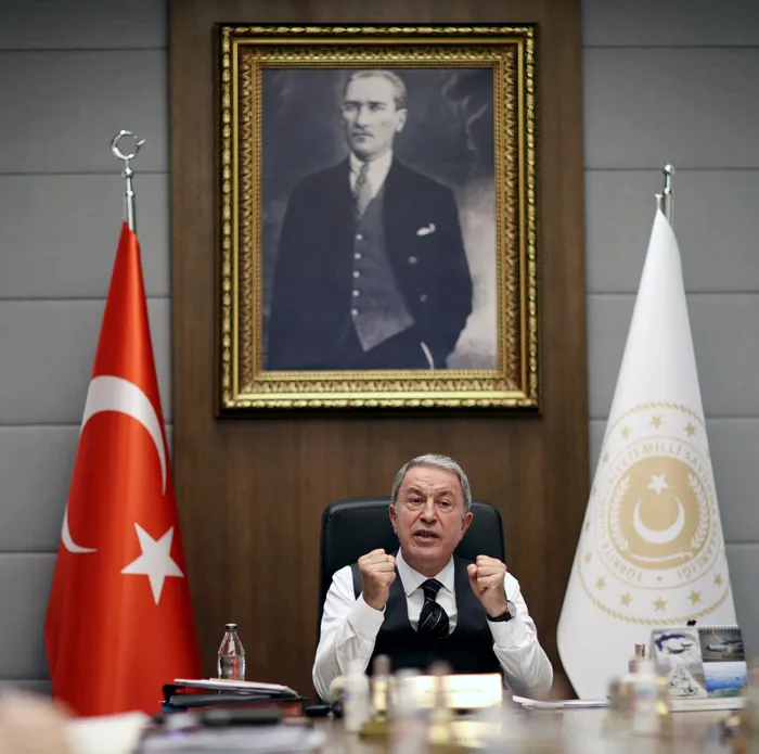 Son dakika: Milli Savunma Bakanı Hulusi Akar’dan Ukrayna açıklaması: 2 uçağımız Borispol’de bekliyor! Montrö mesajı