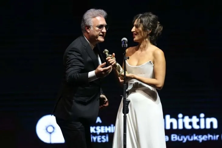 Pınar Altuğ’dan eski partneri Tamer Karadağlı’ya tam destek: Törenler sohbet edeceğiniz yerler değildir