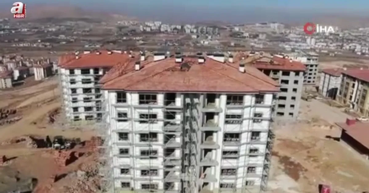 608 konutun kaba inşaatı tamamlandı