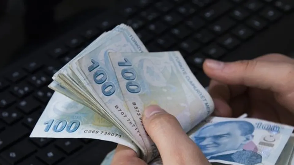 EYT'de aylık bekleyenler dikkat! 'Aylığım yatmadı' diyenlere yol haritası | 1 lira dahi prim borcu varsa...