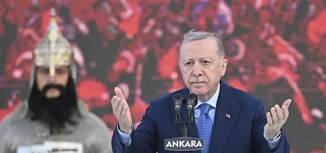 Başkan Erdoğan’dan 15 Temmuz’un yıl dönümünde net mesaj: FETÖ’cü alçaklar bedelini ödeyecek