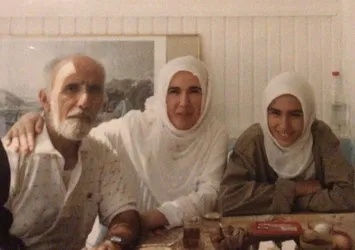 Emine Erdoğan Babalar Günü'nü kutladı