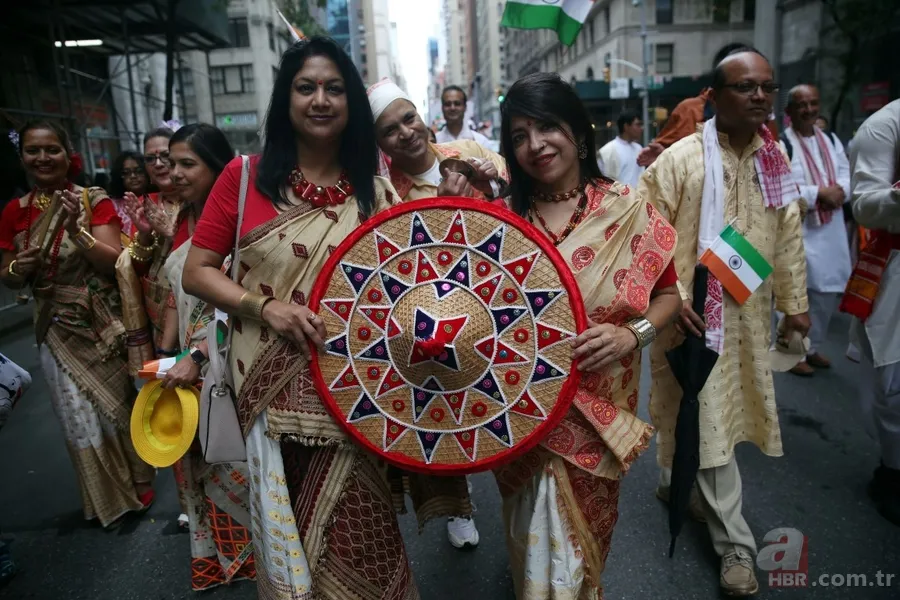 New York sokaklarında Hindistan rüzgarı 22