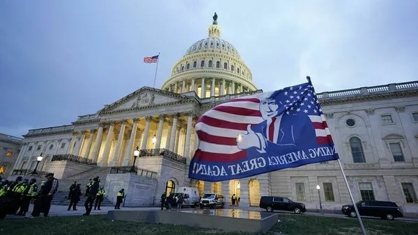 abdde-yer-yerinden-oynayacak-donald-trump-yeni-parti-kuruyor-mustafa-tanyeri-partinin-yeni-adini-ve-amblemini-canli-yayinda-acikladi-1610916137266.jpg ABD'de yer yerinden oynayacak! Donald Trump yeni parti kuruyor: Mustafa Tanyeri partinin yeni adını ve amblemini canlı yayında açıkladı - 2