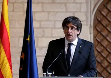 Katalonya'da şok! Kayyum atandı lider Puigdemont kaçtı