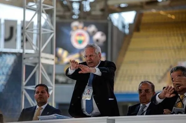 Aziz Yıldırım'dan Ali Koç'a kongre çağrısı: Başarısızlığı sahiplen